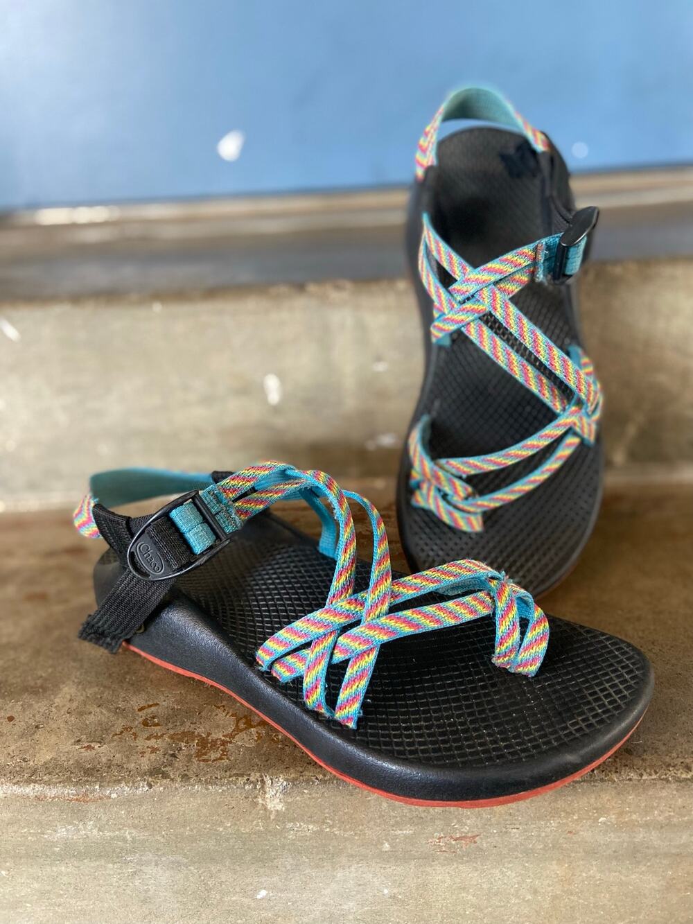 Chaco ZX/2 Classic rainbow pattern comfort sport sandals